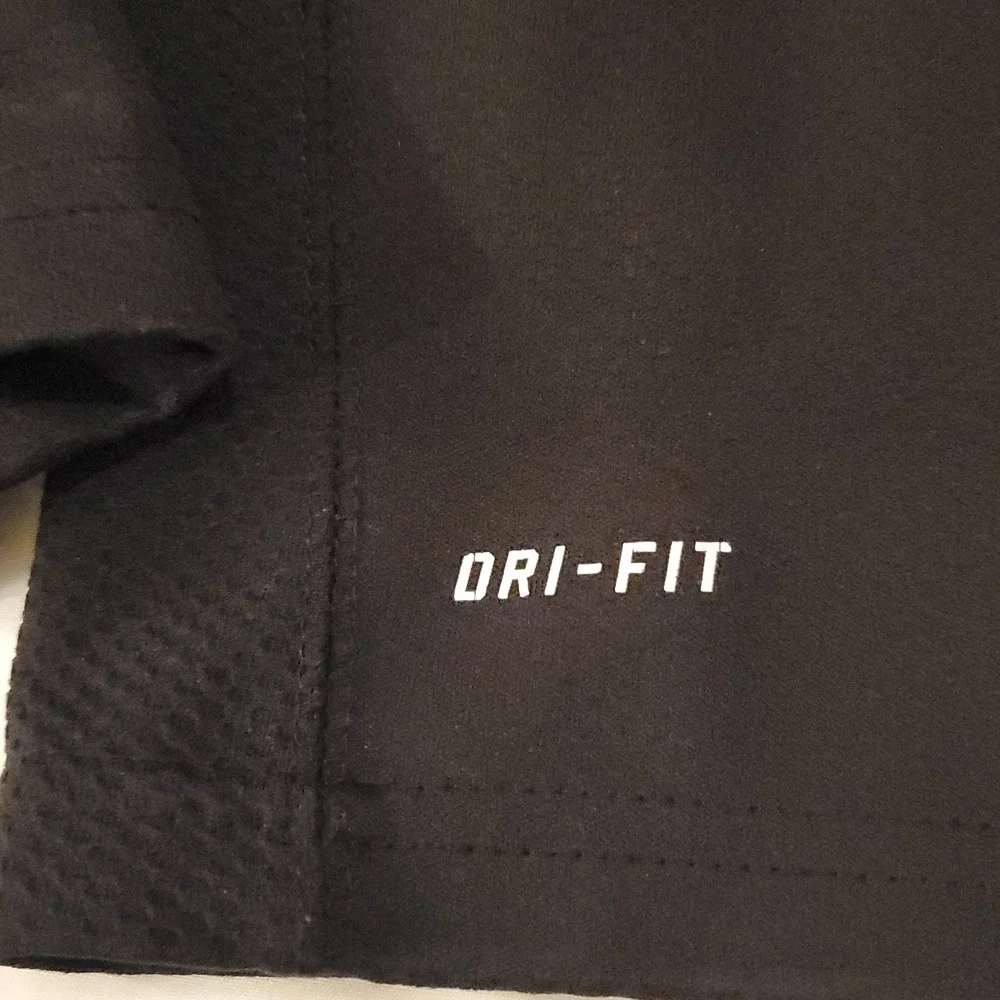 Nike Missouri Tigers Dri-FIT Quarter Zip Pullover Black Kids Size 7 Mizzou NCAA